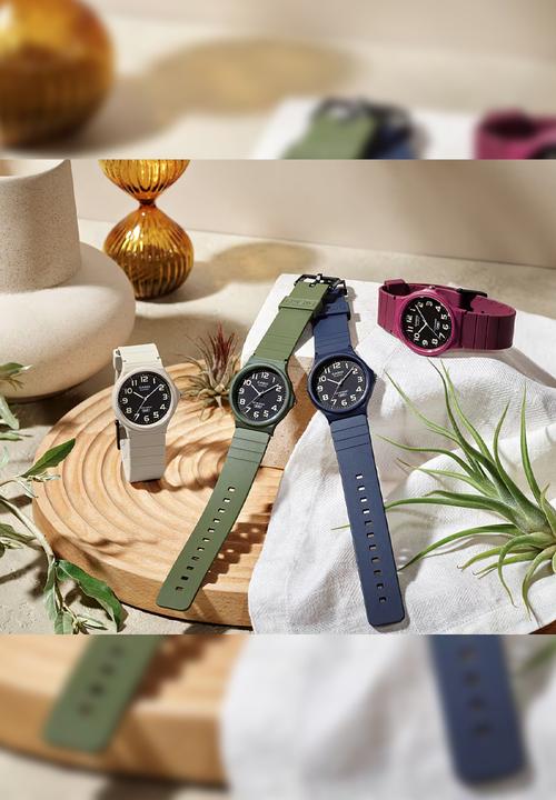 Casio - Analog Blue Resin - Blue