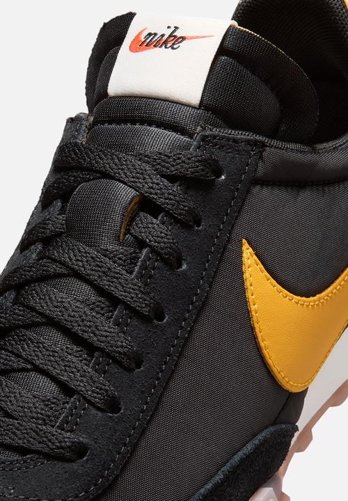 Nike - Nike Waffle Racer
