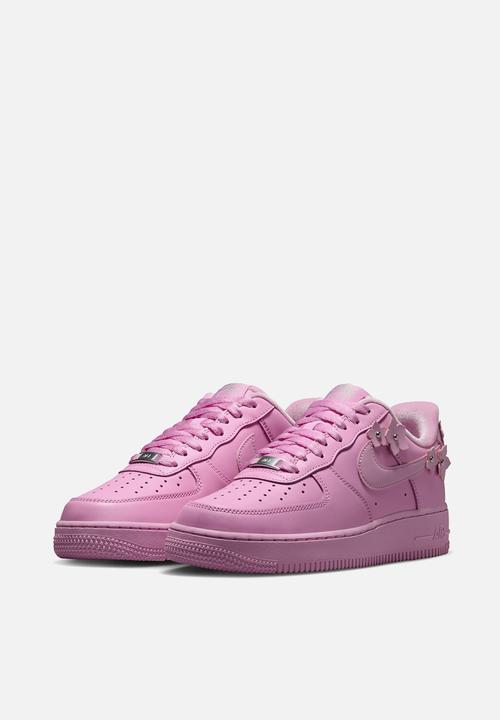 Nike - W AIR FORCE 1 '07