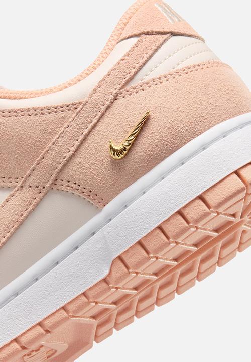 Nike - Wmns Nike Dunk Low Se 1
