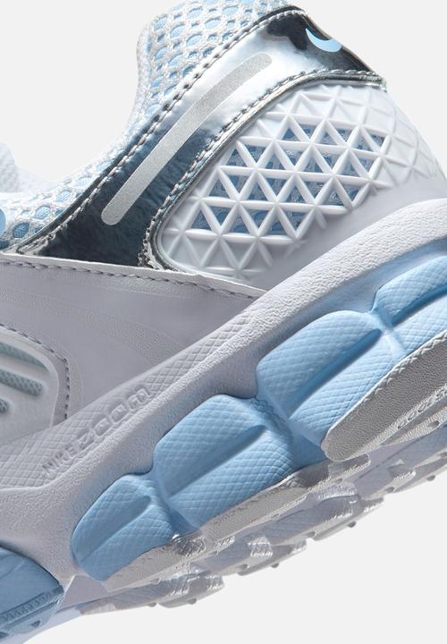 Nike - Nike Zoom Vomero 5