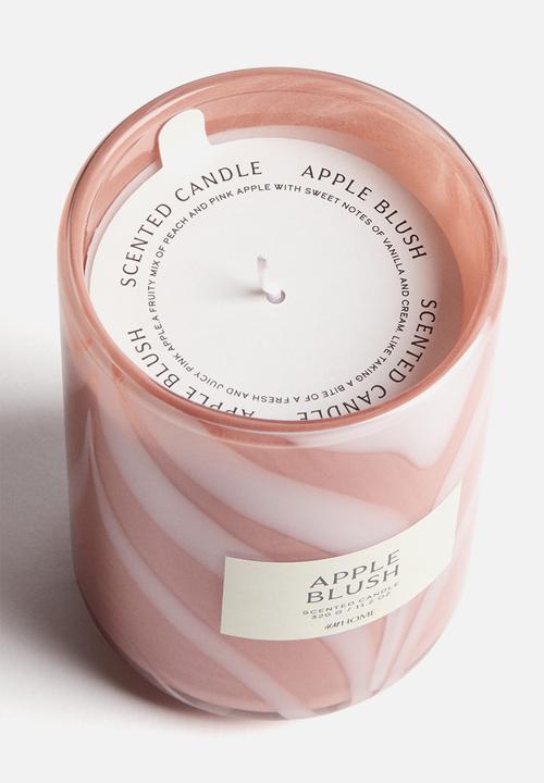 Scented candle in glass holder - apple blush