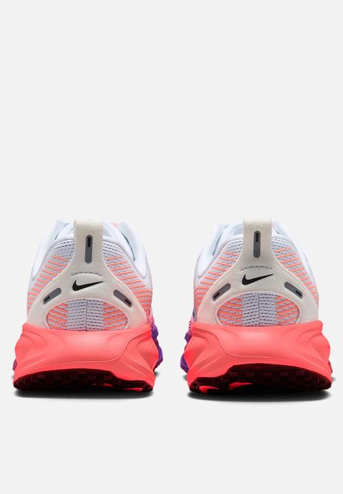 Nike - Nike Vomero 18 Grade School