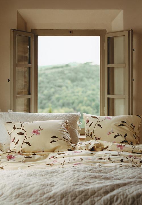 H&M - Cotton double/king duvet cover set - light beige/floral