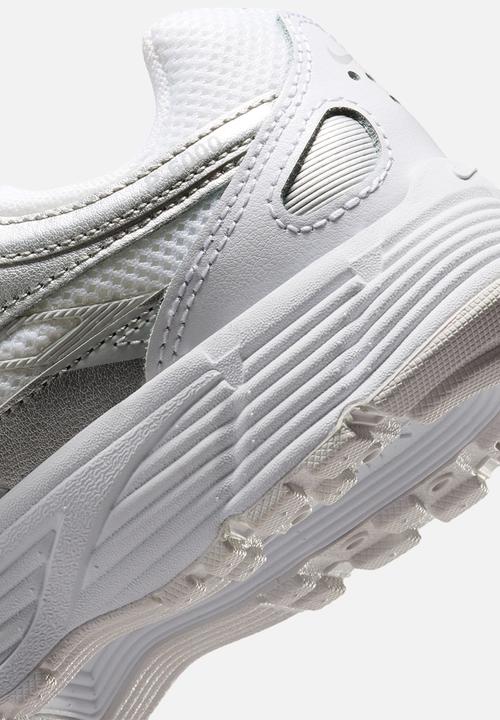 Nike - Nike P-6000 Grade School
