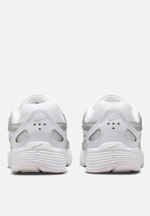 Nike - Nike P-6000 Grade School