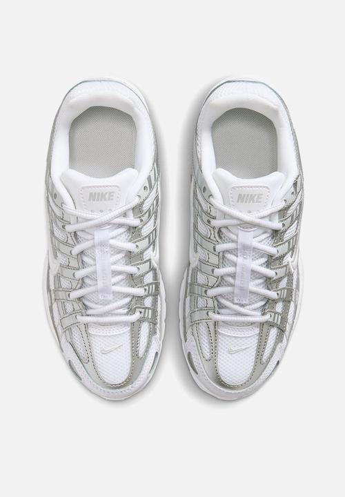 Nike - Nike P-6000 Grade School