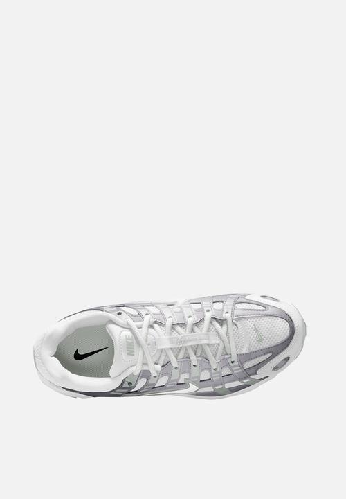 Nike - Nike P-6000 Grade School