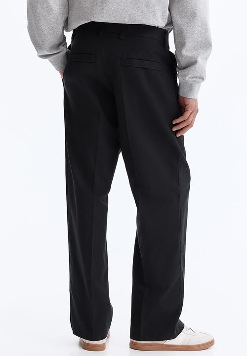 H&M - Relaxed fit cotton and lyocell tailored trousers - black