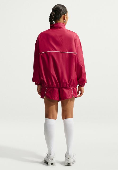 Nike - W Nk Ath Dept Water Repel Wndb - Tough Red/Sail/Sail