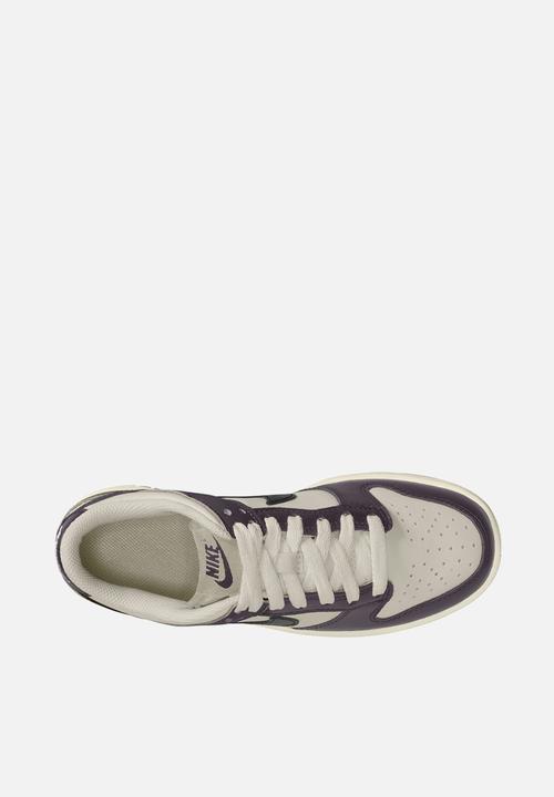 Nike - Nike Dunk Low Grade School