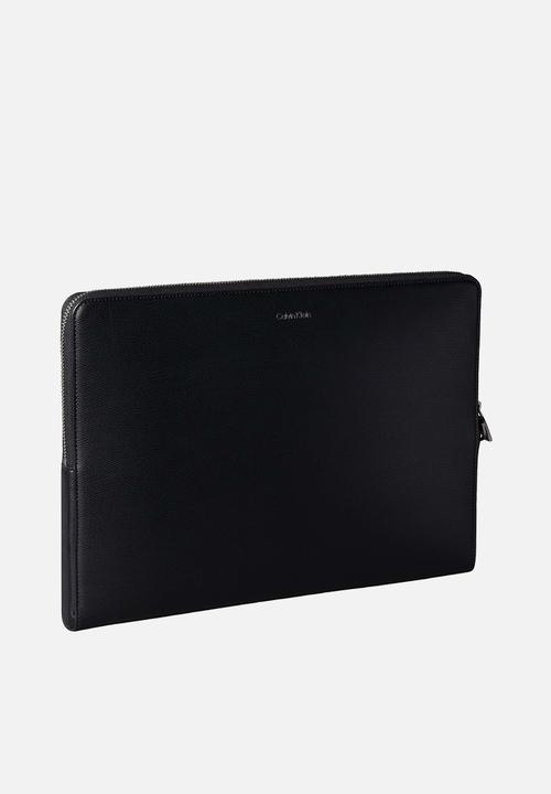 Calvin Klein - Emblem Hw Laptop Sleeve - Black