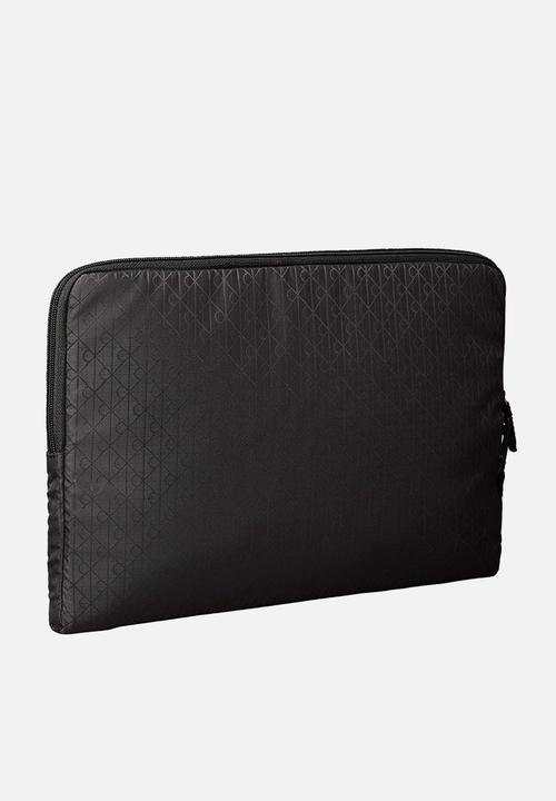 Calvin Klein - Utility Emblem Laptop Sleeve W/ Handle - Black