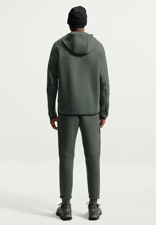 Nike - Tech Fleece Jogger - Camo Green/Black