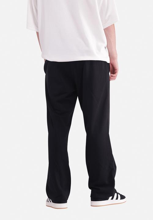 adidas Originals - Trefoil Essentials Open Hem Joggers - Black/Wht