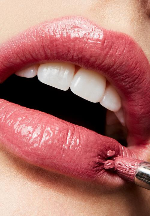 MAC - Lustreglass Sheer-Shine Lipstick - Syrup