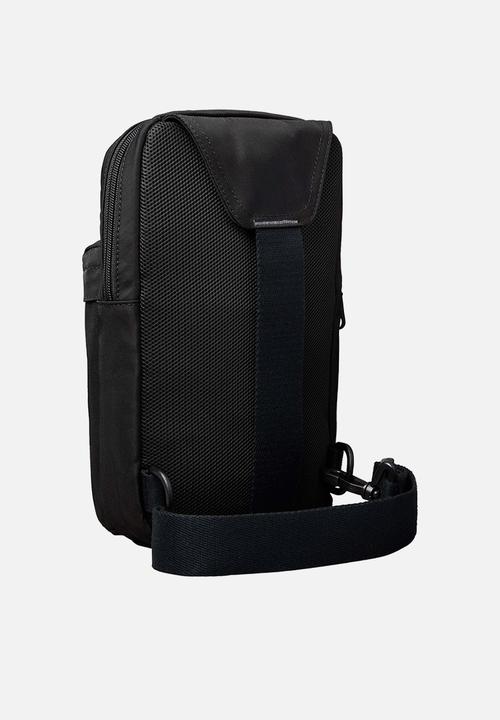 Calvin Klein - Bold Sling - Black