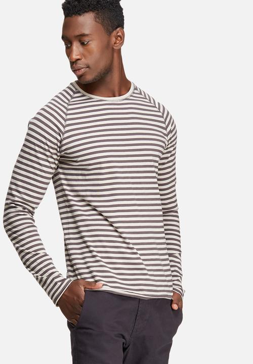 Only & Sons - Peter fitted tee