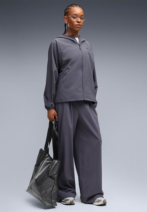 PUMA - Pumatech Sense 4-Way Stretch Oversized Short Woven Jacket - Inky Depths
