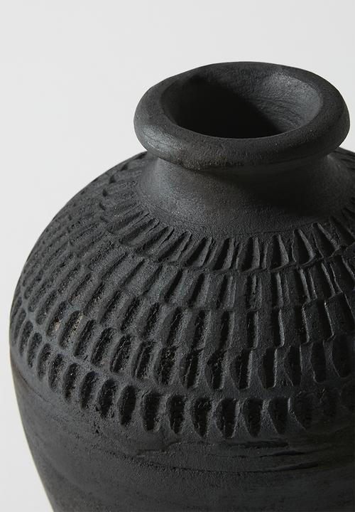 Sixth Floor - Nila terracotta Vase Black
