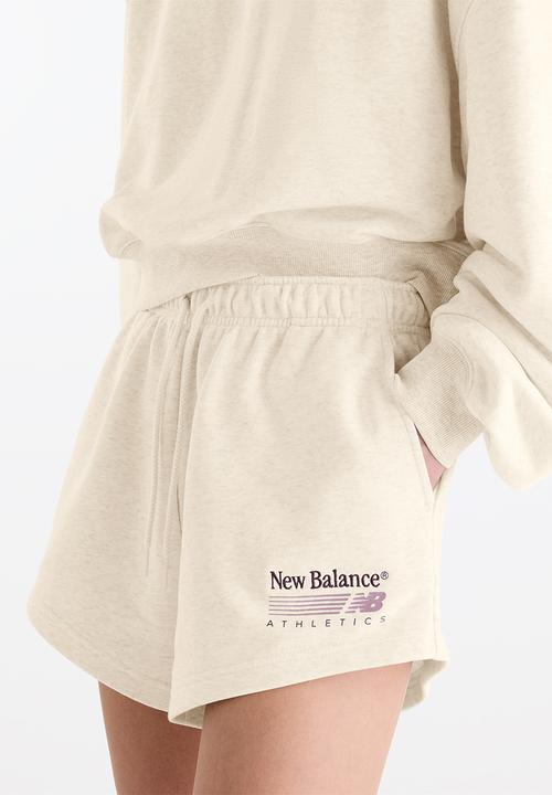 New Balance  - New Balance Trackside French Terry Short - Linen Heather