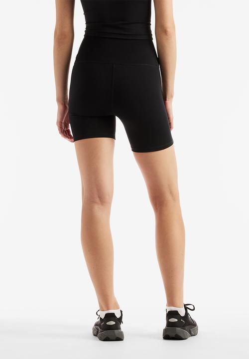 New Balance  - NB Sport 5in Fitted Short - Black