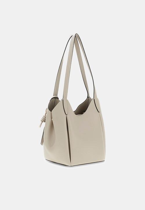 GUESS - Melody Bucket Bag - Light Taupe