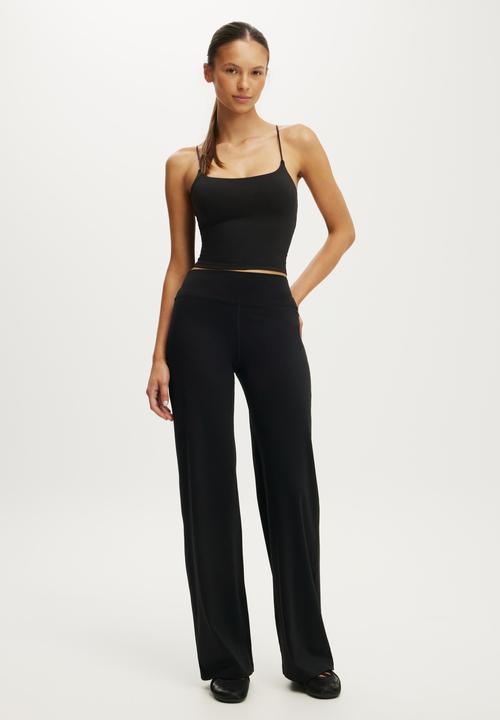 Cotton On - Ultra Move Thin Strap Cami - Black