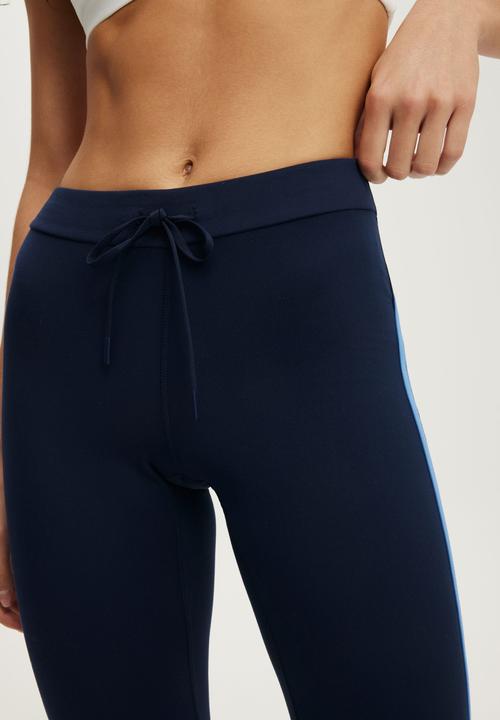 Cotton On - Ultra Soft Tie Front Cropped Kick Flare - Prep Sport Navy/Ultramarine