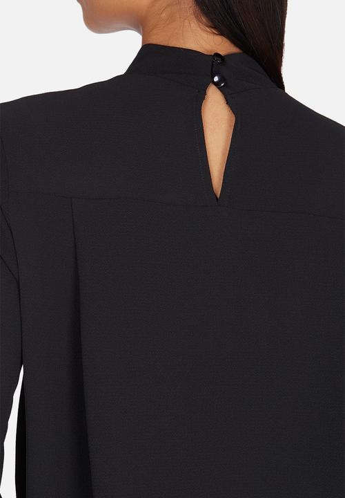 dailyfriday - Bell sleeve keyhole blouse