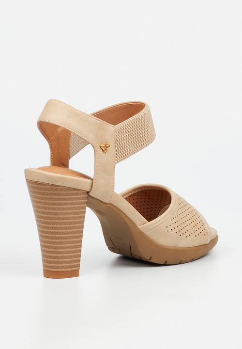 Butterfly Feet - Raina 2 ankle strap heel - beige