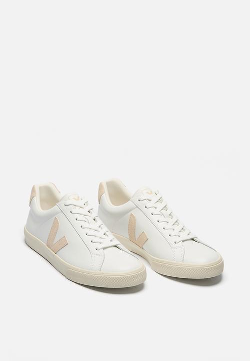 VEJA - Esplar Logo- Extra White Sable