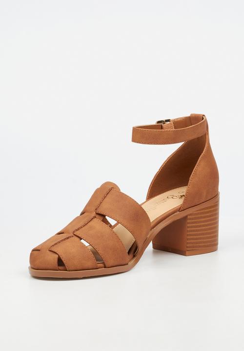 Butterfly Feet - Wexley 2 ankle strap heel - tan