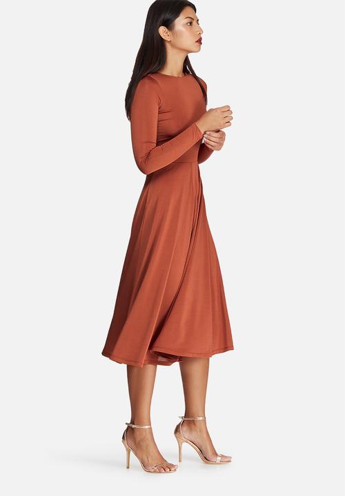dailyfriday - Slinky tie back dress