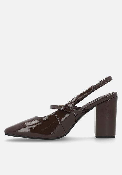 Madison® - Qia close toe slingback heel - chocolate