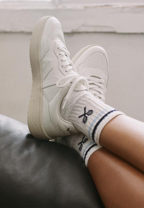 VEJA - V-90- Extra White