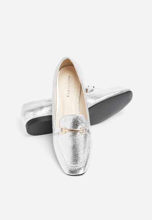 dailyfriday - Metallic loafer