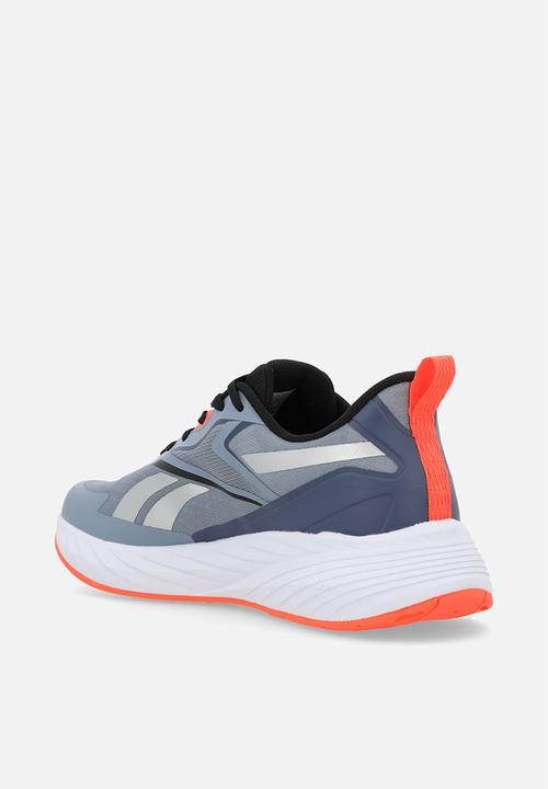 Reebok - Verse