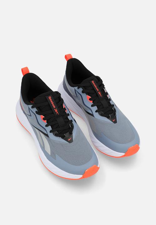 Reebok - Verse