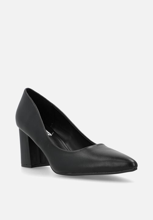 Madison® - Patricia 4 court heel - black