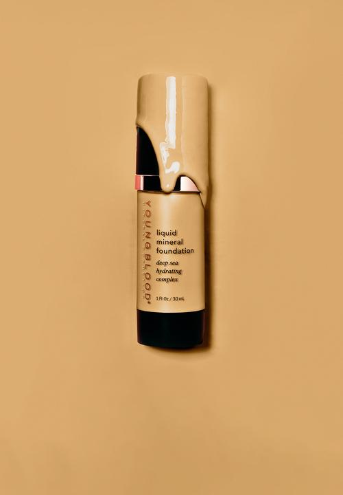 Youngblood Mineral Cosmetics - Liquid Mineral Foundation - Doe
