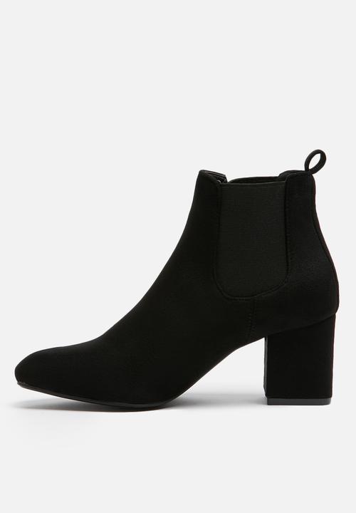 dailyfriday - Heeled Chelsea