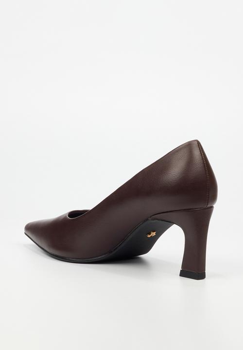 Butterfly Feet - Alesia 2 court heel - chocolate