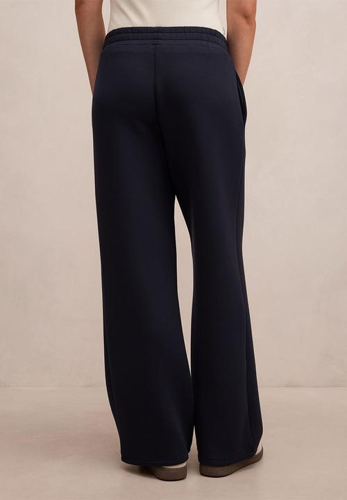 Forever New - Hunter Wide Leg Lounge Pants in Navy
