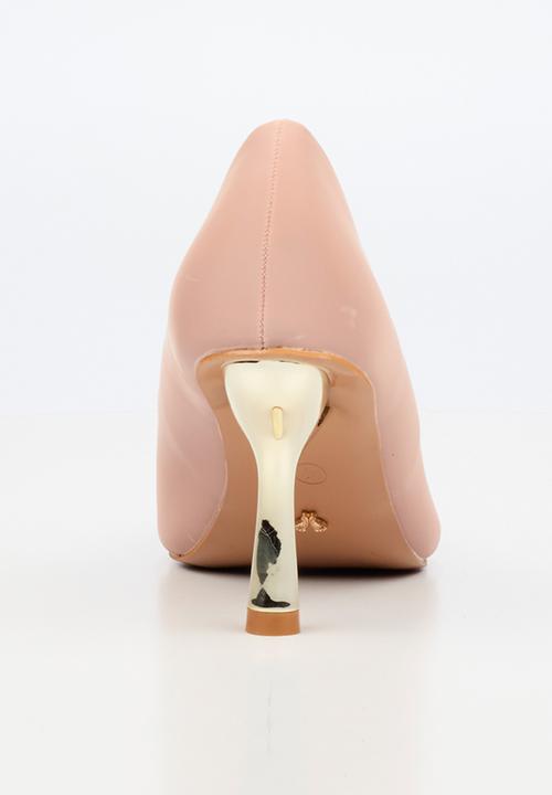 Butterfly Feet - Amore 1 court heel - beige
