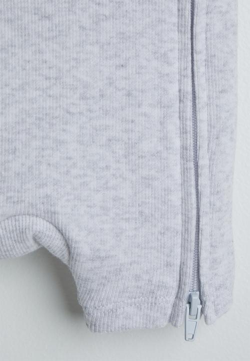 Cotton On - 2 Pack The Short Sleeve Zip Romper License - Lcn Mif Blue Bonnet/Miffy Pears & Lcn Mif Snow Marle/Miffy