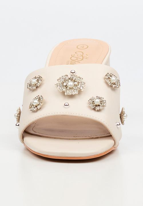 Miss Black - Bardot 9 open toe mule - champagne