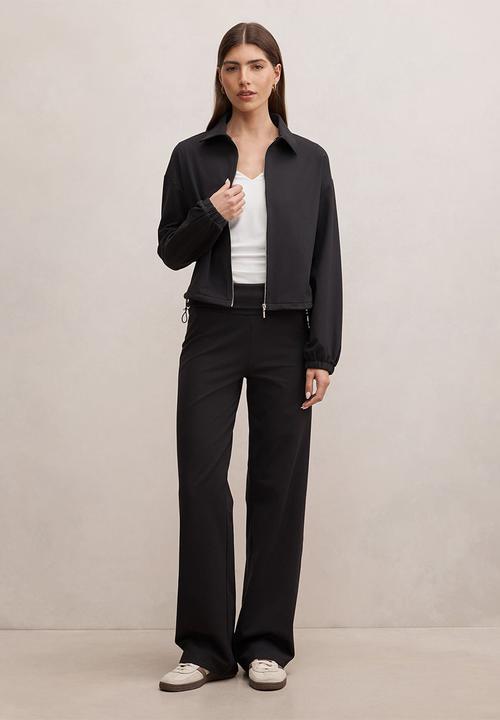 Forever New - Willow drawcord jacket in black