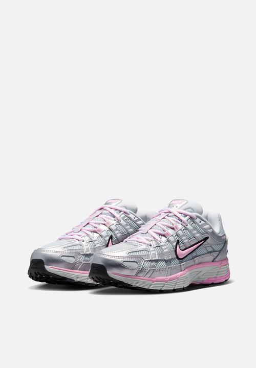 Nike - Nike P-6000