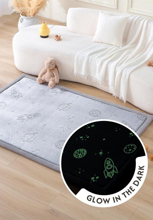 Hakuna Matte - GlowCloud Play Mat Carpet Glow in the Dark - Planets